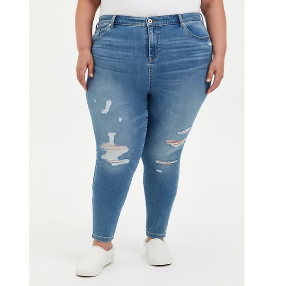 NWT TORRID Midfit Supersoft Skinny Jeans - Picture 6 of 12